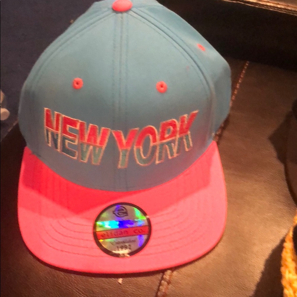 Women’s adjustable New York hat